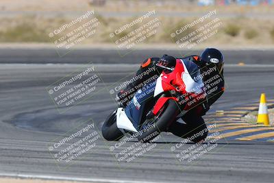 media/Mar-24-2025-Moto Forza (Mon) [[57ce5c5cff]]/2-Intermediate Group/Session 2 Turn 11/